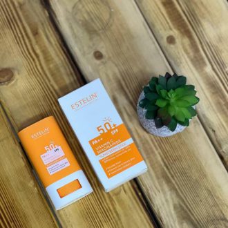 ضد آفتاب استیکی استلین مدل ویتامین C با SPF50